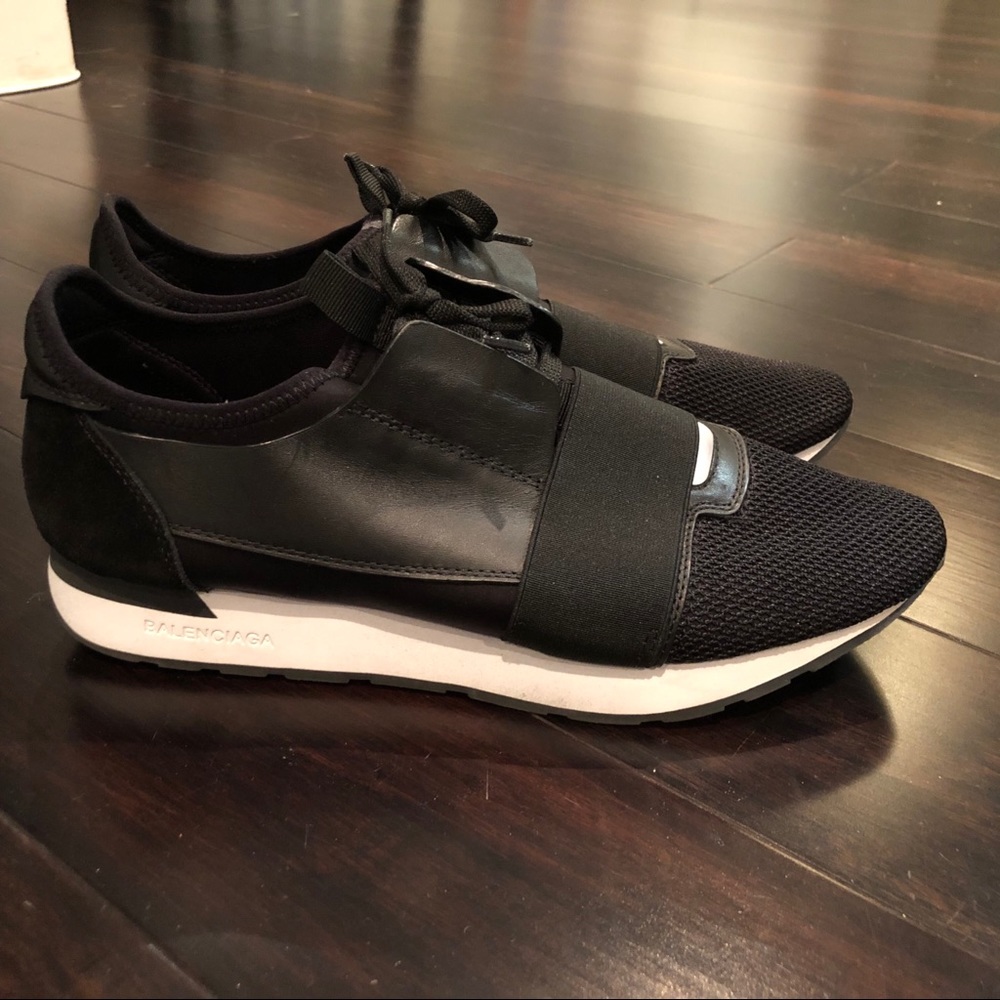 Men’s Authentic Balenciaga race runner sneakers